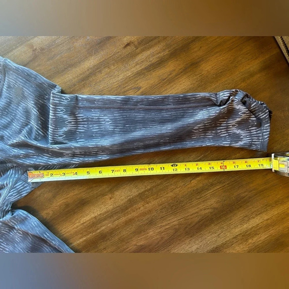 The North Face Women’s Leggings Size XS. - Picture 7 of 7